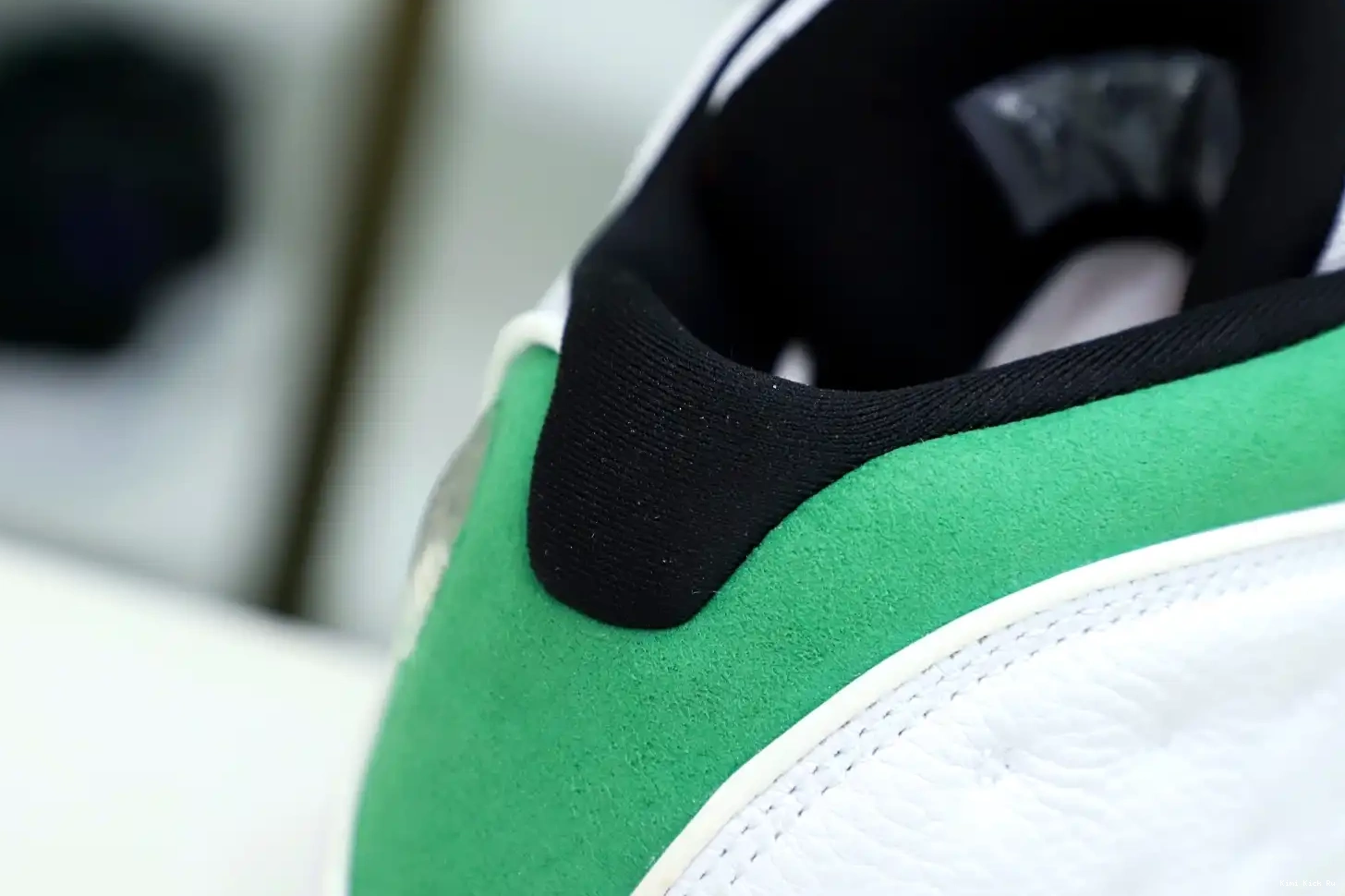DB6537-113 JORDAN GREEN” “LUCKY AIR 13 Kimikick 0419